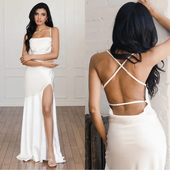 V. Chapman Isla Slinky Draped Backless Maxi Dress Size 4 NWT Crisp White - Picture 3 of 7
